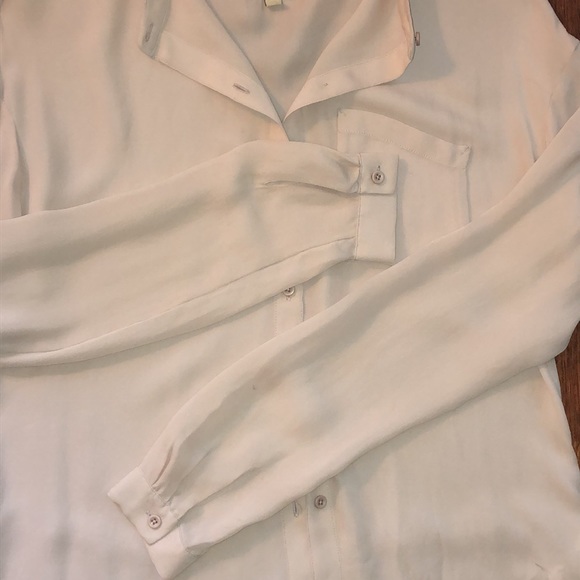 ‼️Silk Button Down Blouse Top - Picture 9 of 10